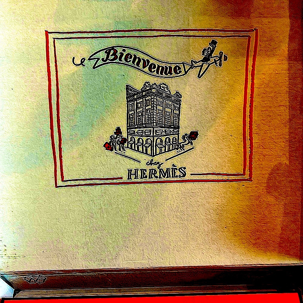 NEWHermesSilkLargeScarfONEof a KindFabulousSIGNED Artist+Logo2HermesBoxes+Ribbon - Picture 15 of 16